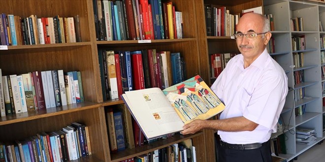 40 yıllık kütüphane hayalini köyünde gerçekleştirdi