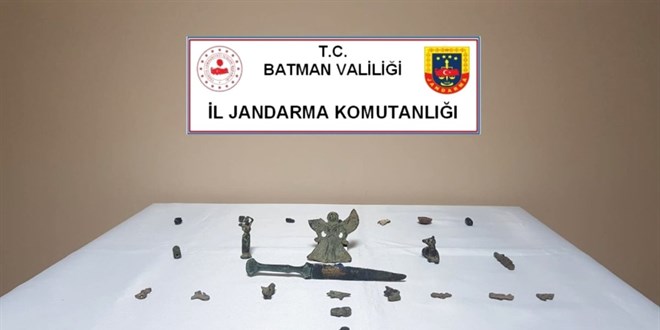 Batman'da tarihi eser operasyonunda 1219 sikke ve 249 obje ele geçirildi