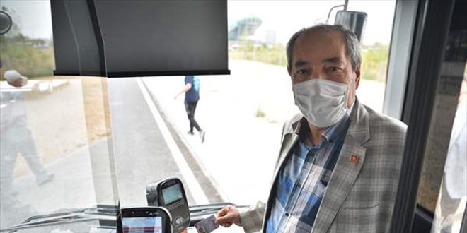 Şehit yakınları ve gaziler otobüslerde 'Vatan size minnettardır' anonsu