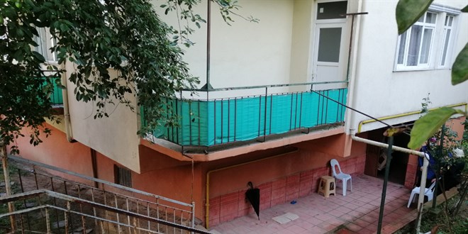 Kocaeli'de komşuları ulaşamadı! Kokuyu duyup eve girenler cansız bedenine ulaştı
