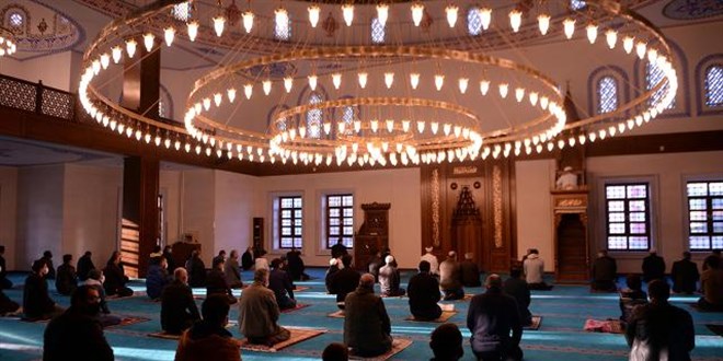 Diyanet'ten 'fahiş fiyat' hutbesi