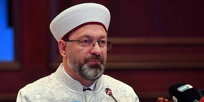Ahmet Hakan: Ali Erbaş kendisiyle ilgili tartışmalardan gizli bir haz mı duymakta?