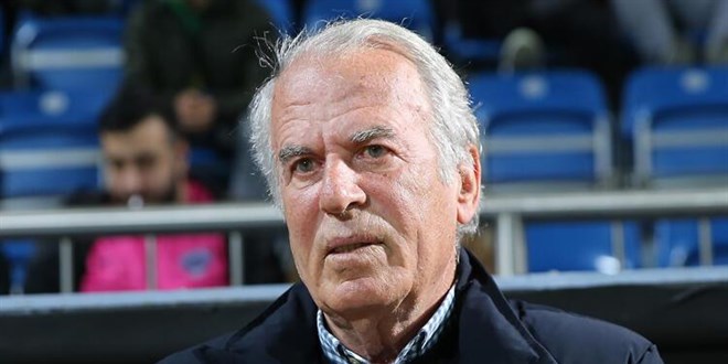 Mustafa Denizli'den TFF'ye teknik direktör sitemi