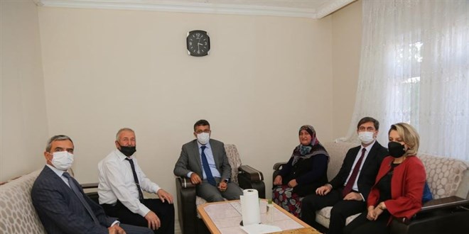 Vali Çelik'ten gazilere: 24 saat emrinizdeyim