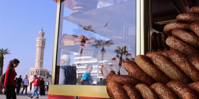 İzmir'in meşhur gevrek ve boyozuna zam geldi