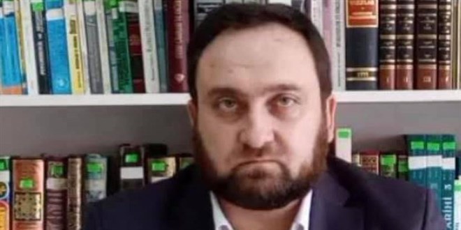 Aşı yaptırmayan vaiz, anne ve babasının ardından hayatını kaybetti