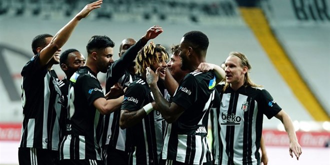 Beşiktaş'ta bir sakatlık daha!