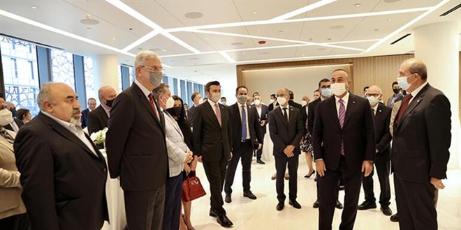 Bakan Çavuşoğlu: Kıbrıs'ı sonuna kadar savunmaya devam edeceğiz