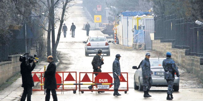 Askeri mahallerde 'önleme araması' yapılabilecek