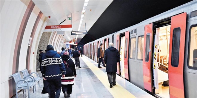 Bakentte metro ve otobslerin son sefer saatleri ileri alnd