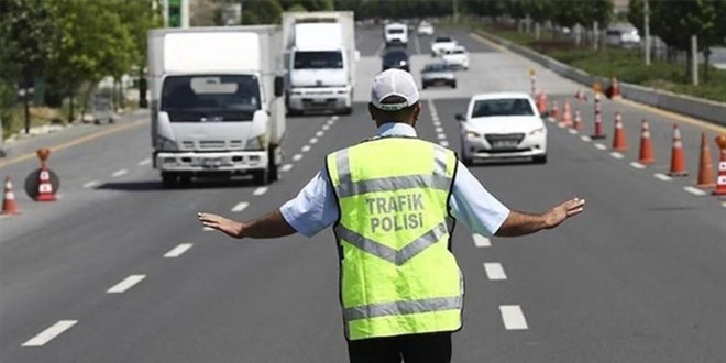 İstanbul'da hafta sonu bazı yollar trafiğe kapatılacak