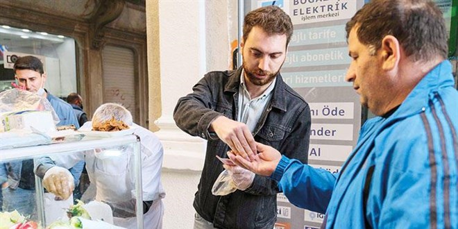 'Seyyar satıcının işi zorlaşıyor'