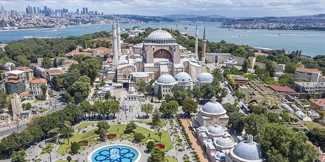 İstanbul'a 8 ayda 4 milyon 854 bin yabancı turist geldi