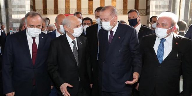 Cumhurbaşkanı Erdoğan, Bahçeli ile bir araya geldi
