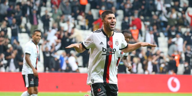 Beşiktaş iki maç sonra kazandı