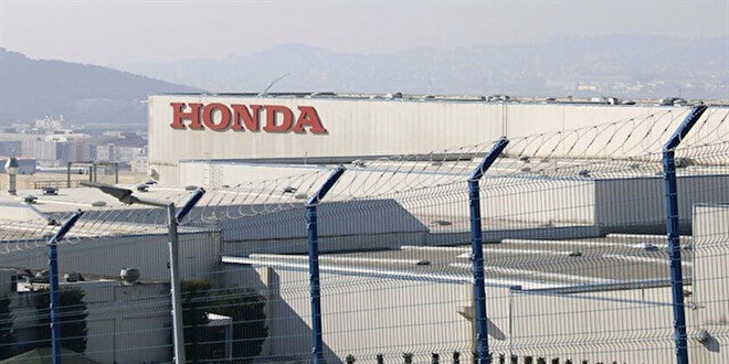 Honda, çalışanlarını görülmemiş tazminatlarla uğurladı
