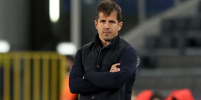 Başakşehir'in yeni teknik direktörü Emre Belözoğlu oldu