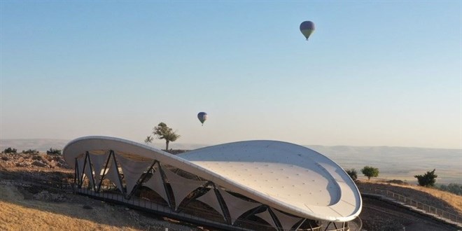 12 bin yıllık tarihi Göbeklitepe'de balon uçuşlarına yoğun ilgi