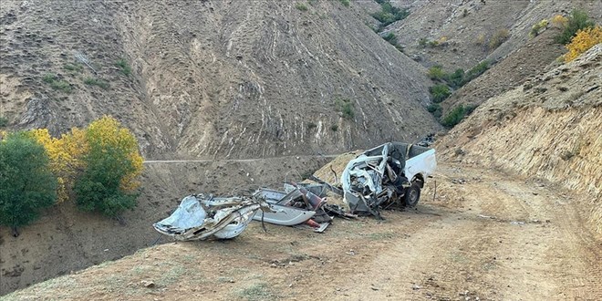 Bingöl'de şehit düşen işçiler geride 4 yetim ile gözü yaşlı aileler bıraktı