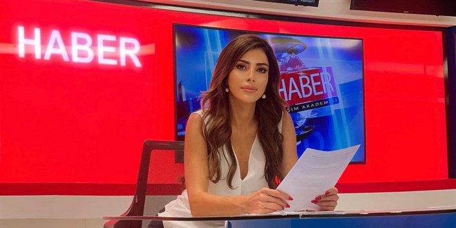 Spiker Ela Rumeysa Cebeci, sokak köpeğinin saldırısına uğradı