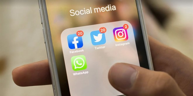 Twitter'n tana WhatsApp'tan yant geldi