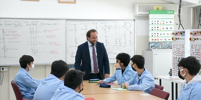 Bursa'nın mesleki eğitimi vizyoner projelerle geliştirilecek
