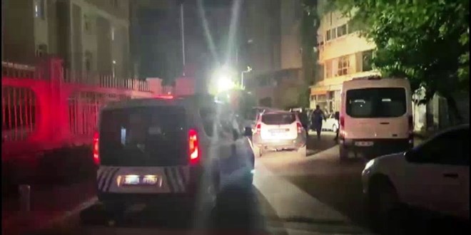 Cezaevlerinden dışarıya bilgi taşıyan PKK'lı teröristlere operasyon