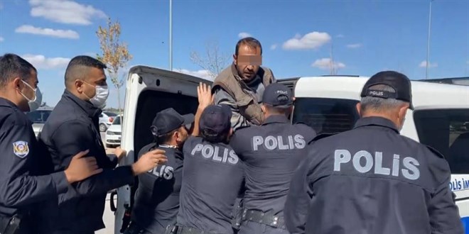 Kaza yapan sürücü: Ben emniyet müdürüyüm, amir gelsin