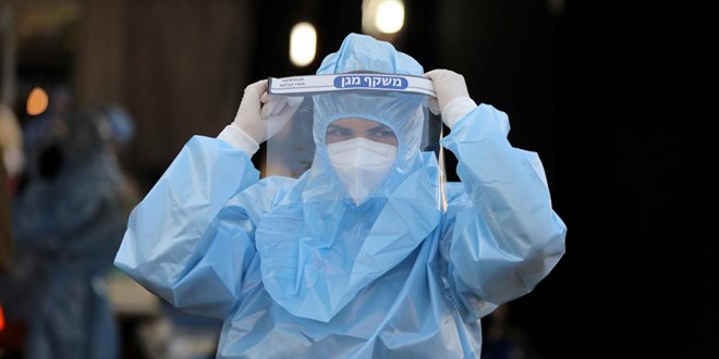 İsrail'de 2 bin 500'den fazla stajyer doktor istifa etti