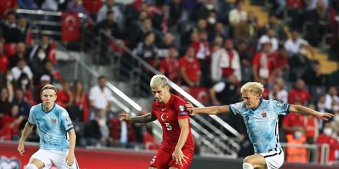 A Milli Futbol Takımı'nda Stefan Kuntz ilk sınavında