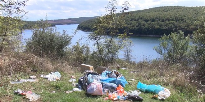 Ömerli Barajı'nın çevresi çöplüğe döndü: Köylüler şikayetçi