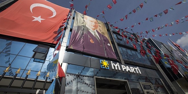 İYİ Parti İl başkanı istifa etti