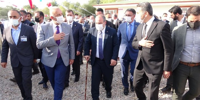 Varank: Türkiye'deki siyasi provokasyonların olağan şüphelisi CHP'dir