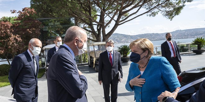 Merkel'den Trkiye ziyareti paylam