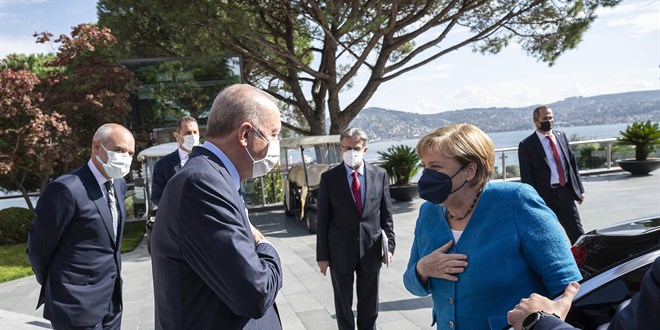 Merkel'den Türkiye ziyareti paylaşımı