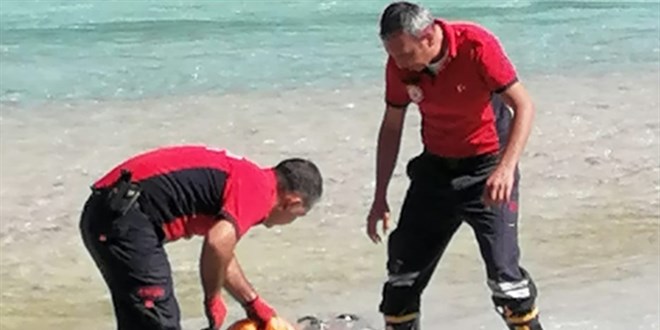 Rafting yaparken botu devrilen doktor hayatını kaybetti