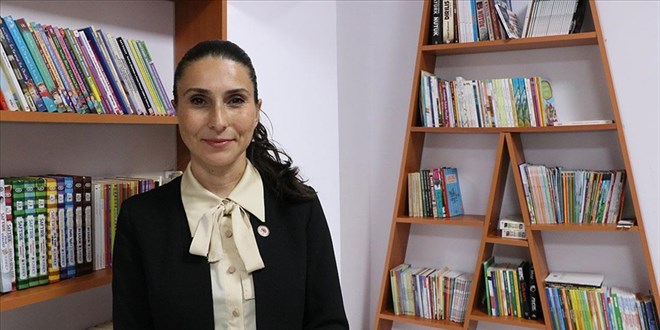 Kadın muhtar köy okulunu yeniden ayağa kaldırdı