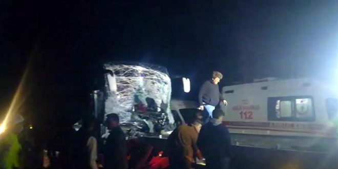 Otobüs kazasında bacağı kopan ikinci şoför hayatını kaybetti