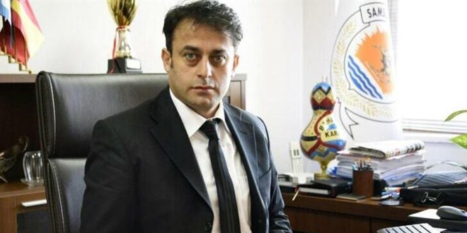 Çay paketi içinde rüşvet alan daire başkanına hapis