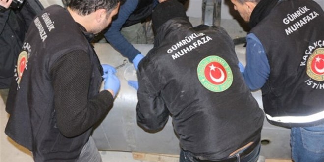 Gümrük muhafaza ekipleri 5,5 milyar liralık kaçak eşya ve uyuşturucu ele geçirdi