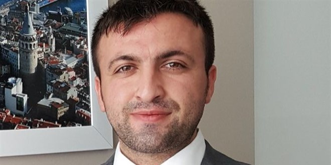 Dolandırıcıdan avukata: Senin resmini kullanarak çok para kaldırdık