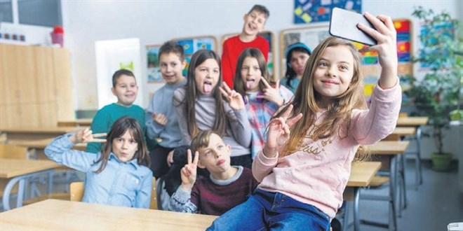 Çocuklar arasında like yarışı büyük tehlike