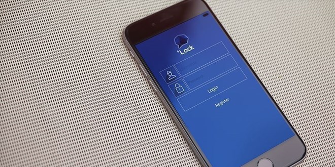 Gülen'in avukatı ByLock'a 438 bin kez bağlanmış