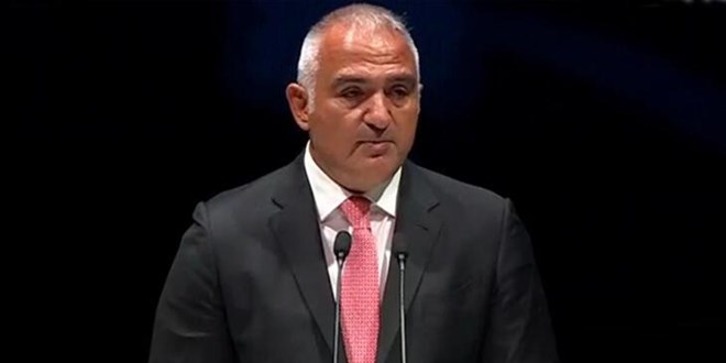 AKM sanatseverlerle buluştu! 'Şehirle birlikte yaşayacak ve nefes alacak'