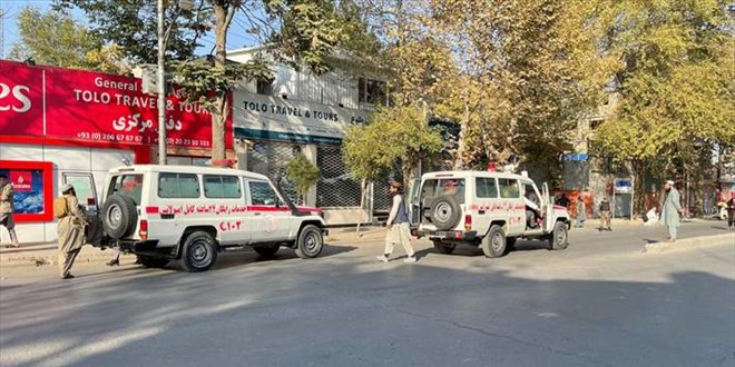 Kabil'de en büyük askeri hastaneye bombalı saldırı