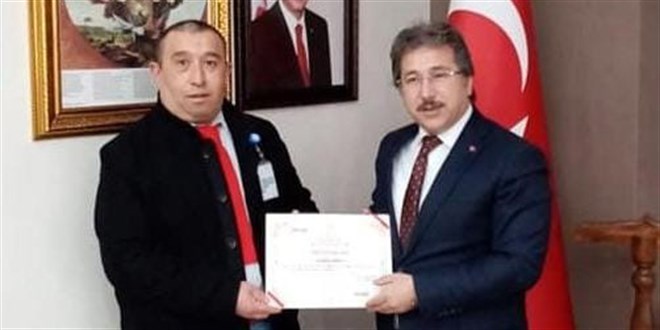 Sağlık çalışanı evinde ölü bulundu