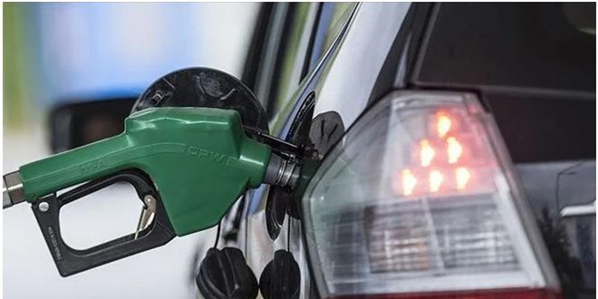 Zamların ardından, benzine bu sefer indirim geliyor