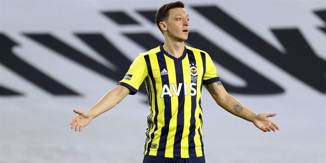 Mesut Özil'in piyasaya süreceği kripto paranın adı belli oldu
