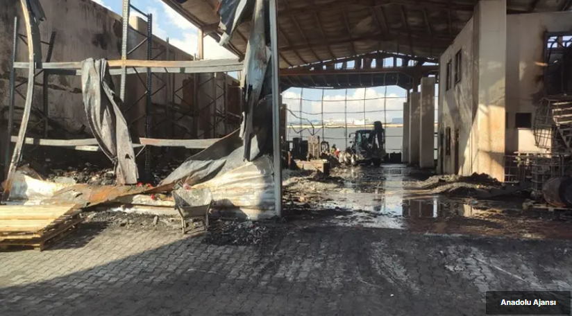 Dilovası'ndaki parfüm dolum tesisindeki yangın faciasında istenen ceza belli oldu 2 Dilovası'ndaki parfüm dolum tesisindeki yangın faciasında istenen ceza belli oldu 2