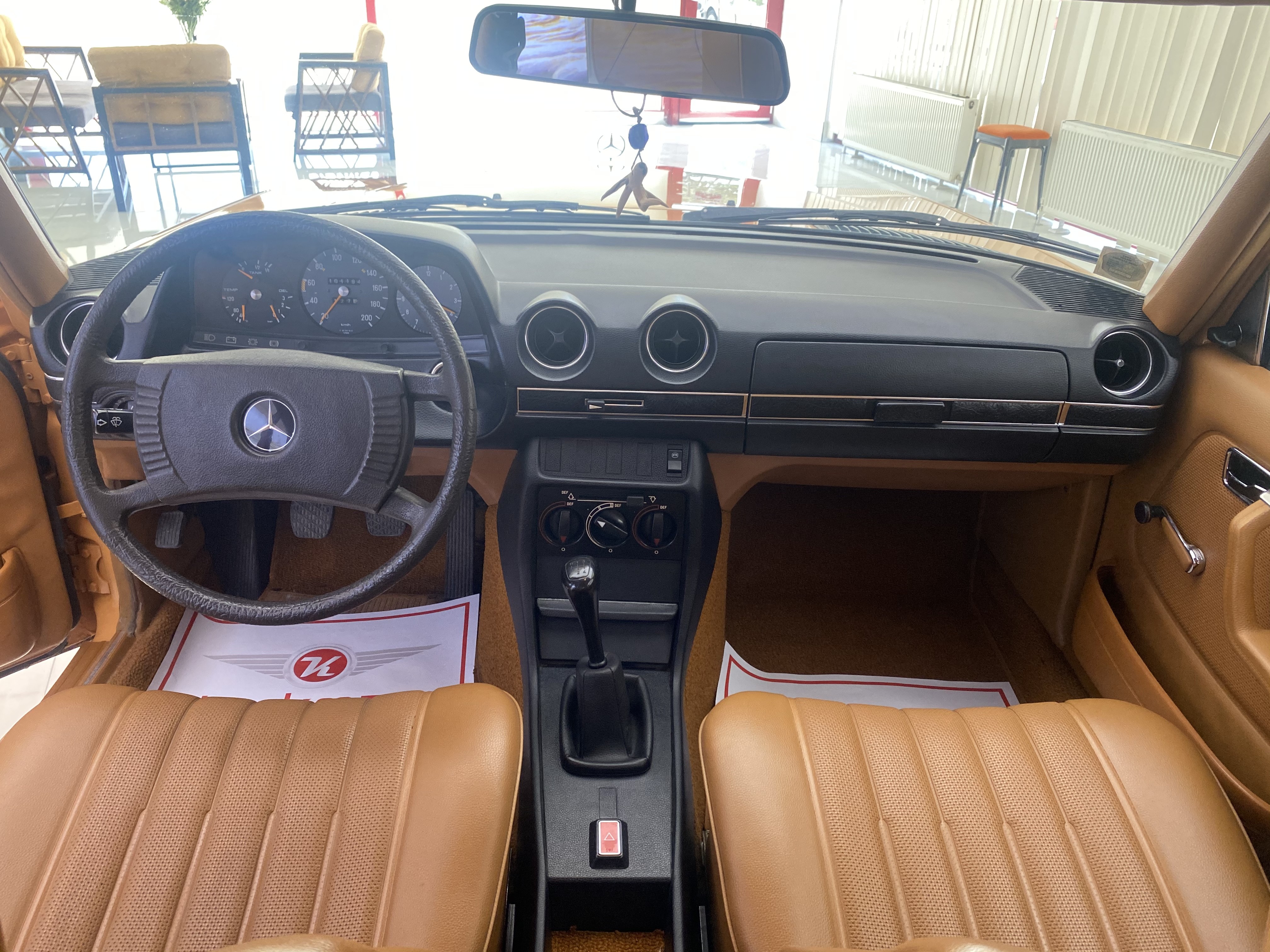 1977 Model Otomobiline Gozu Gibi Bakiyor Memurlar Net